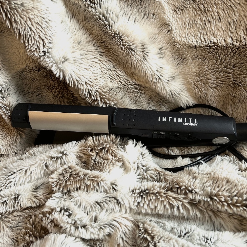 Infiniti by Conair Flat Iron - Bundle and Save